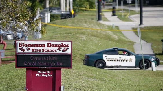  Se suicida otro sobreviviente de tiroteo en escuela de Florida