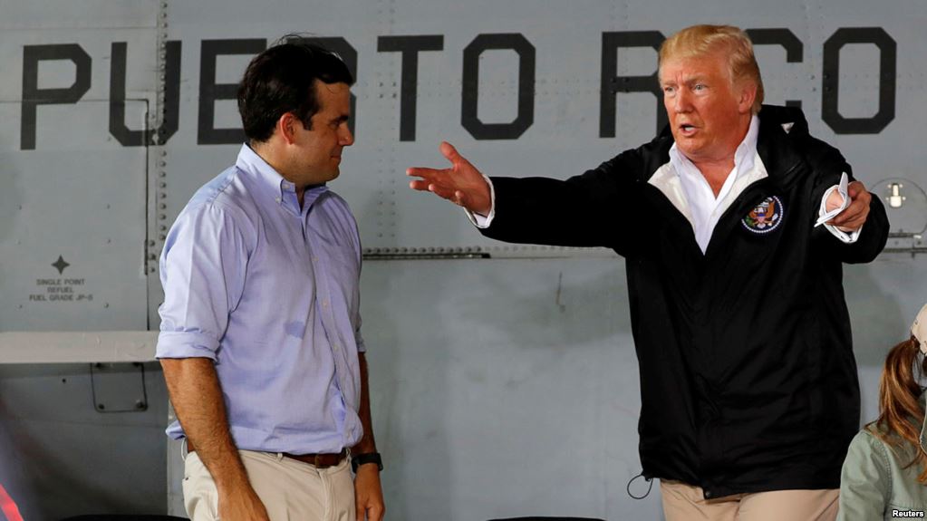  Trump califica de «corruptos» a líderes de Puerto Rico por recuperación tras huracán