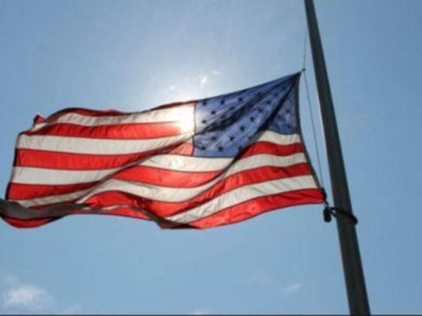  Governor Raimondo Orders Flags Lowered in Honor of Peace Officers’ Memorial Day