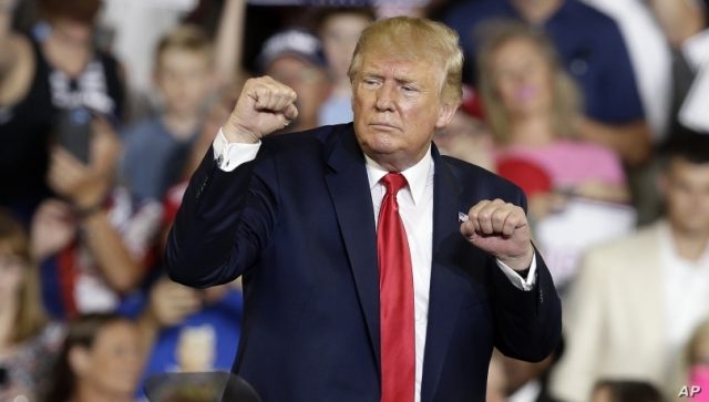 Trump, Condemned for ‘Racist’ Comments, Continues Attacks on Four House Democrats Trump, Condemned for ‘Racist’ Comments, Continues Attacks on Four House Democrats