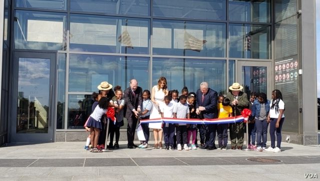 Washington Monument Reopens Washington Monument Reopens