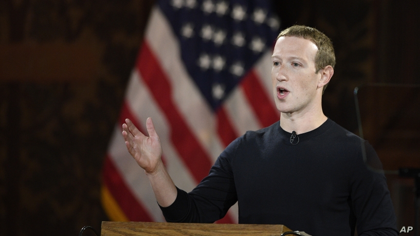  Zuckerberg Defends Facebook’s Approach to Free Speech, Draws Line on China