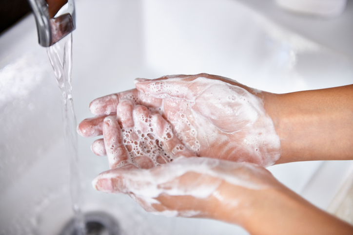  How to handwash? With soap and water