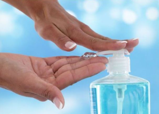  FDA Warns Consumers to Avoid Low-Concentrate Hand Sanitizers