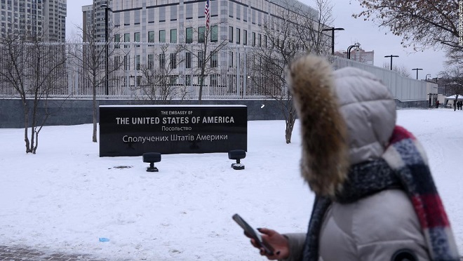  EE. UU. ordena la salida del grueso de su misión diplomática en Ucrania