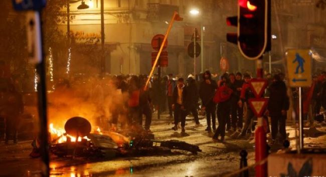  Disturbios en Bruselas tras triunfo de Marruecos sobre Bélgica