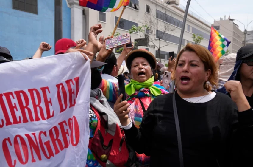 Del ‘fujimorazo’ a la destitución de Castillo: 30 años de convulsas presidencias en Perú