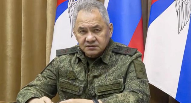  Ministro de Defensa de Rusia visita el frente en Ucrania