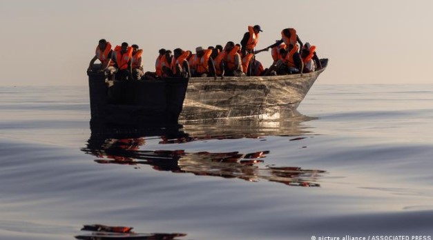  Más de 1.400 migrantes han llegado a Lampedusa en las últimas 24 horas
