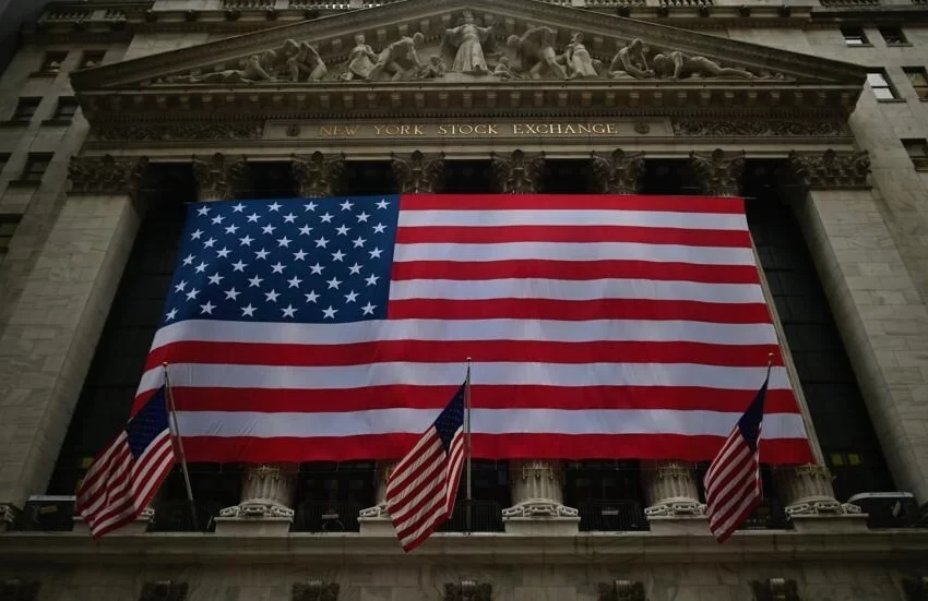  Wall Street termina en leve baja en una jornada con poco volumen