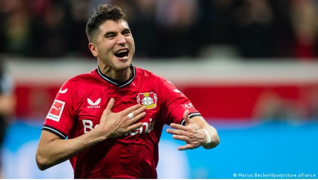  Bayer Leverkusen reporta lesionado al campeón mundial argentino Exequiel Palacios