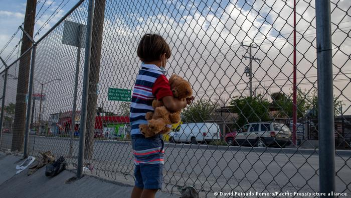  Unicef reitera que niños tienen derecho al asilo y a permanecer con sus familias