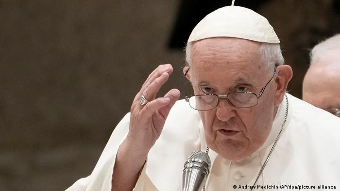  El papa pide políticas con visión de futuro para aumentar la tasa de natalidad en Europa