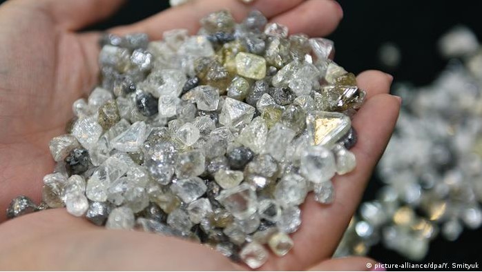  G7 quiere limitar las exportaciones de diamantes rusos