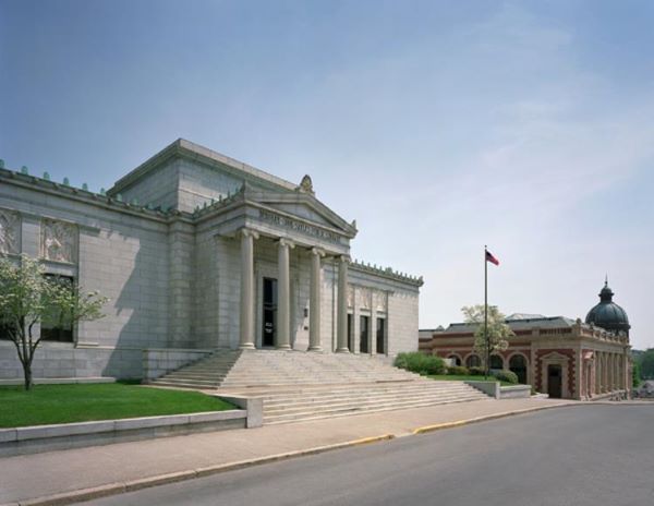  La biblioteca pública de Pawtucket recibe una importante subvención de la Fundación Champlin