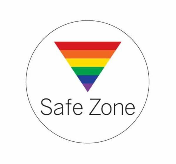  Blue Cross & Blue Shield of Rhode Island certifica 37 nuevas zonas seguras LGBTQ, lo que eleva el total en el estado a más de 100