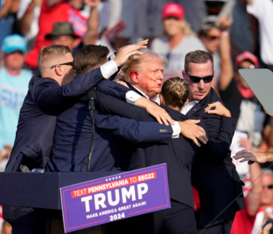  Trump está a salvo tras incidente en un acto de campaña: Servicio Secreto