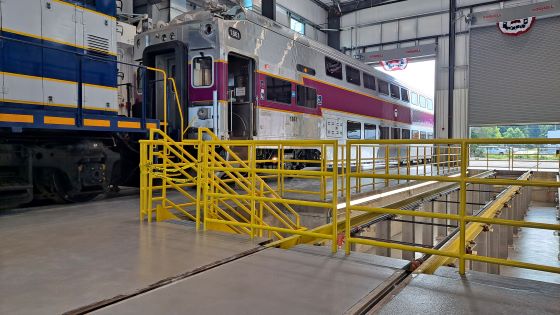  TODOS A BORDO: Las mejoras del ferrocarril Quonset Shortline avanzan gracias a la financiación federal