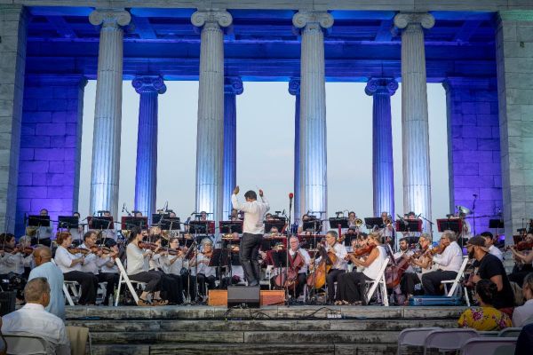  Summer Pops in the Park